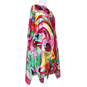 Rochie plaja tip poncho, joc de culori albastru roz galben verde, cu trandafiri galben portocalii
