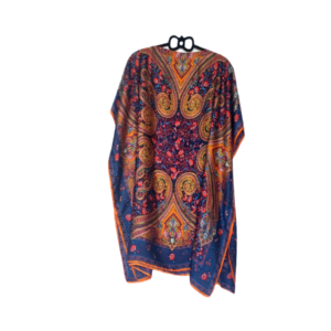 Rochie plaja tip poncho amestec vascoza si matase cu imprimeu arabesc